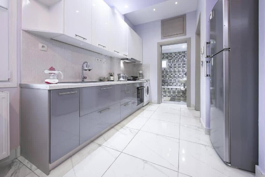Modern Fully-equipped House, 5 Min Walk From Metro *